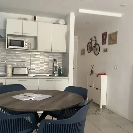 Apartment Chaparral